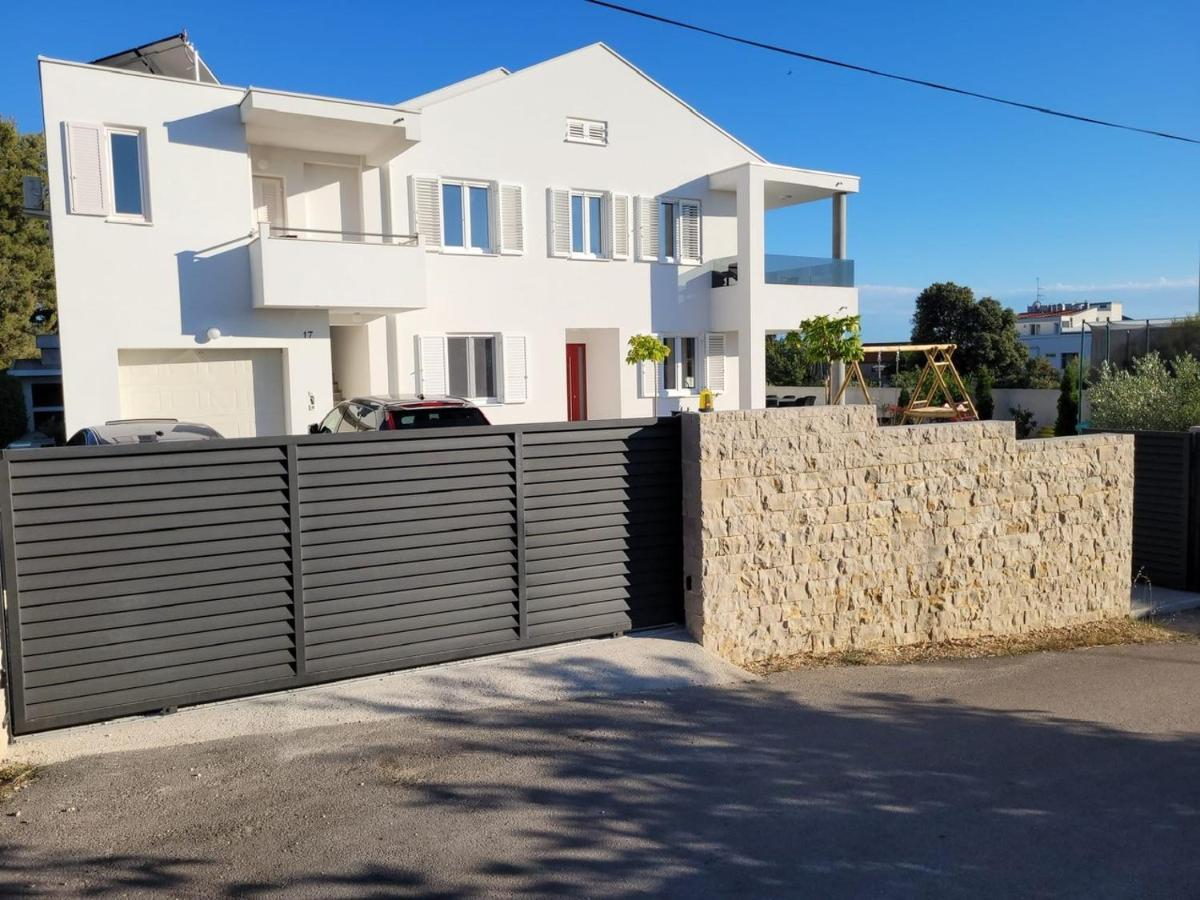 Haus Dalmatia With Heated Pool Leilighet Bibinje Eksteriør bilde