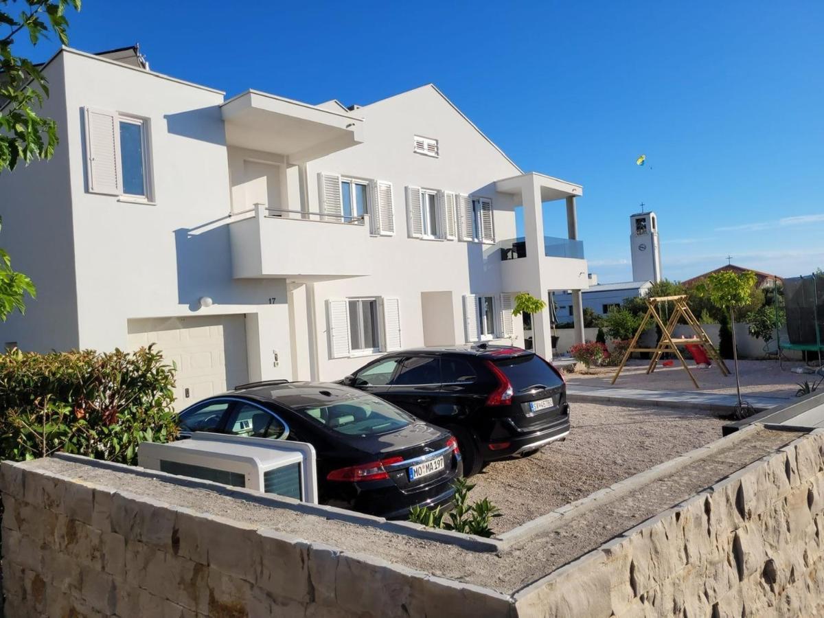 Haus Dalmatia With Heated Pool Leilighet Bibinje Eksteriør bilde