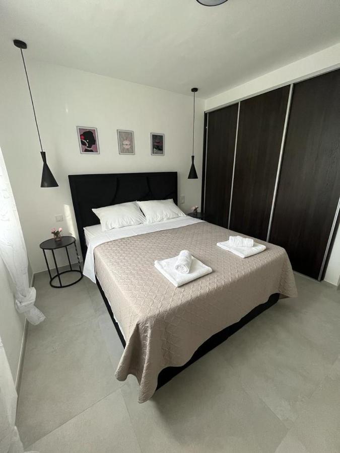 Haus Dalmatia With Heated Pool Leilighet Bibinje Eksteriør bilde