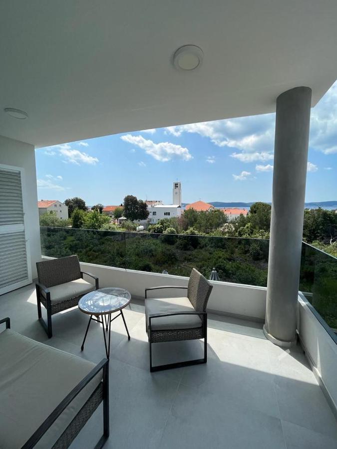 Haus Dalmatia With Heated Pool Leilighet Bibinje Eksteriør bilde