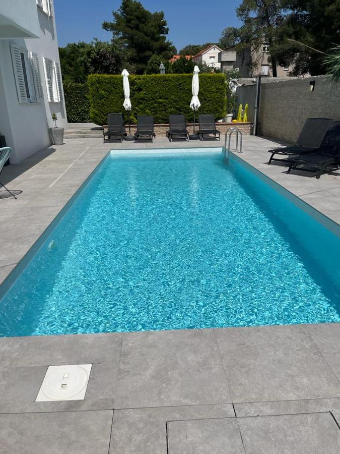 Haus Dalmatia With Heated Pool Leilighet Bibinje Eksteriør bilde
